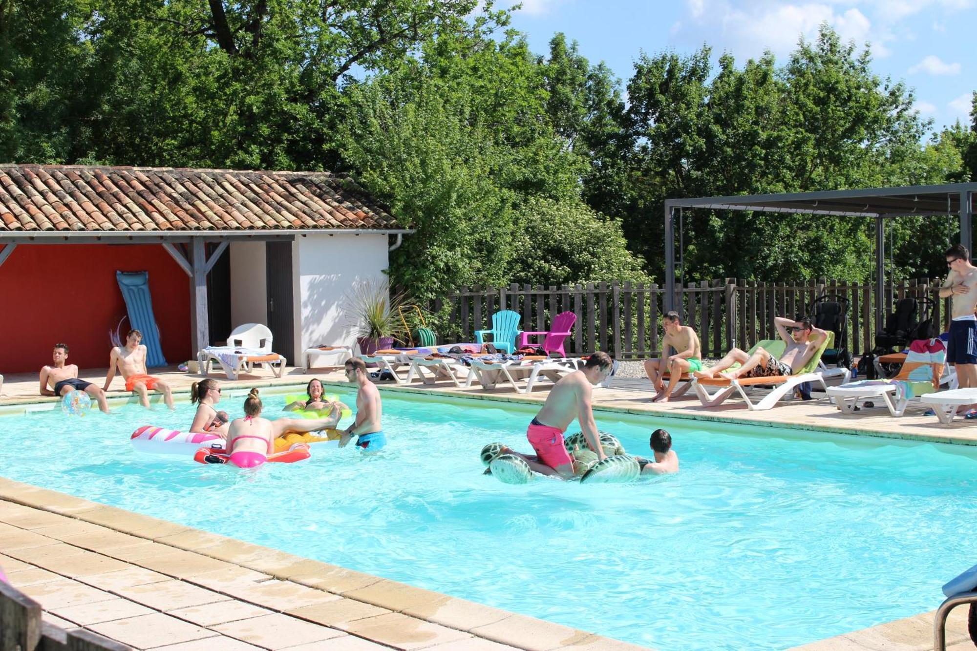 Vila Le Vignal Monflanquin Exteriér fotografie