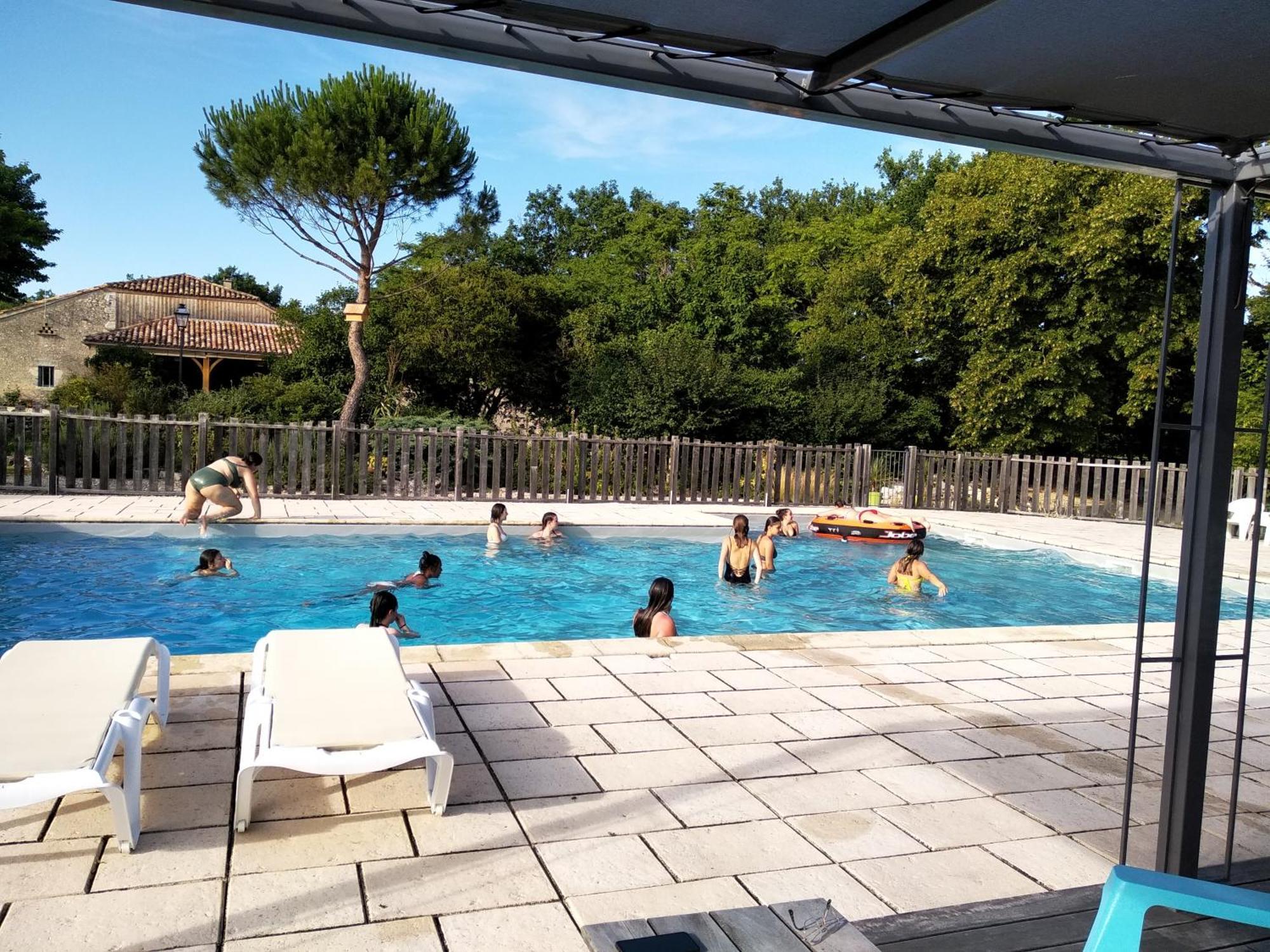 Vila Le Vignal Monflanquin Exteriér fotografie